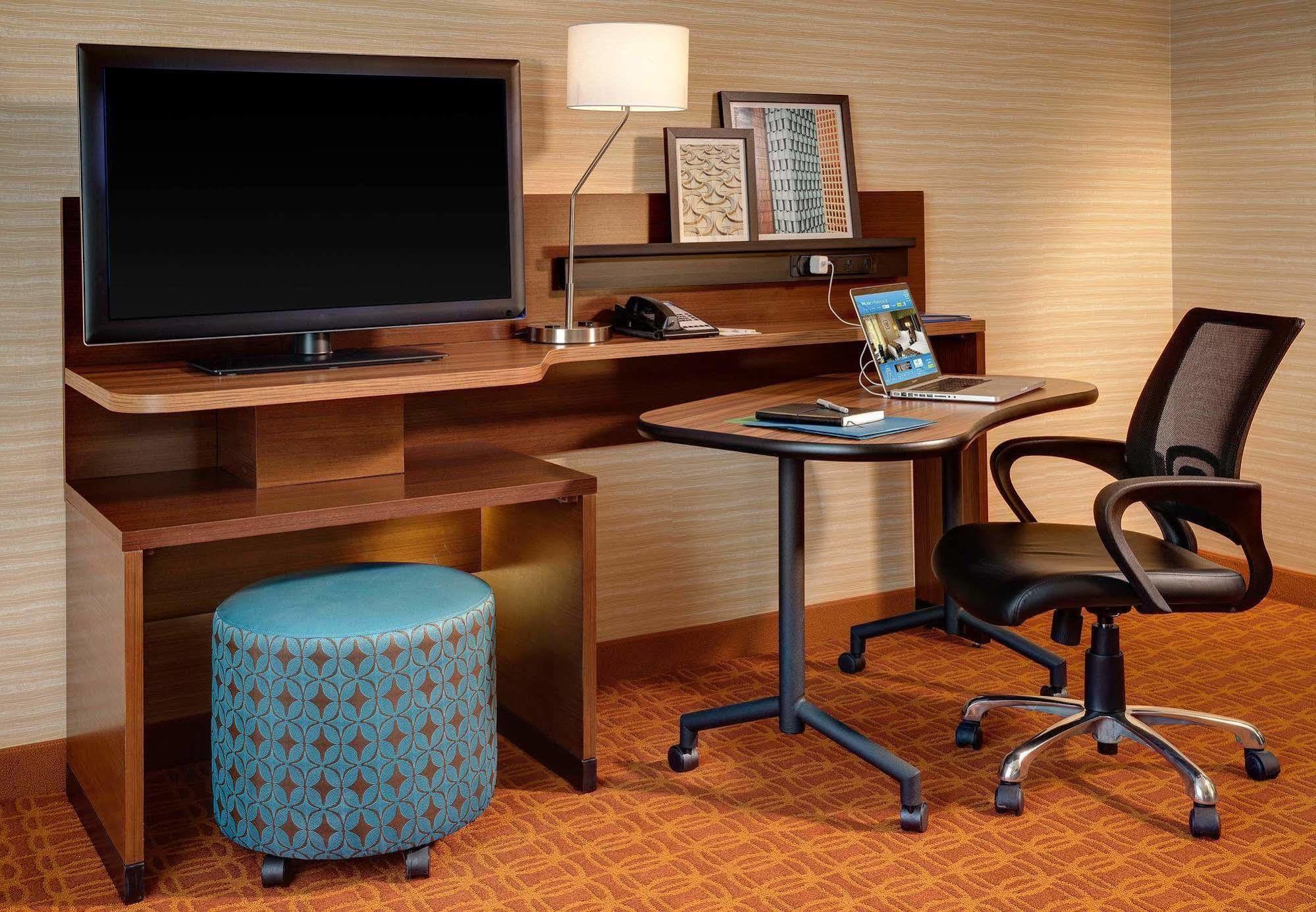 Fairfield Inn & Suites By Marriott Dickson Buitenkant foto